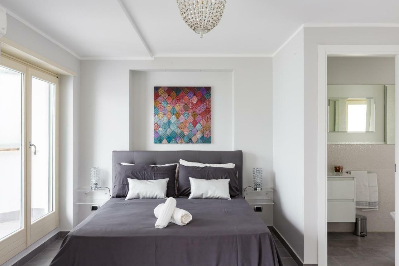 Penthouse 40 In Trastevere With Seasonally Jacuzzi Řím Exteriér fotografie